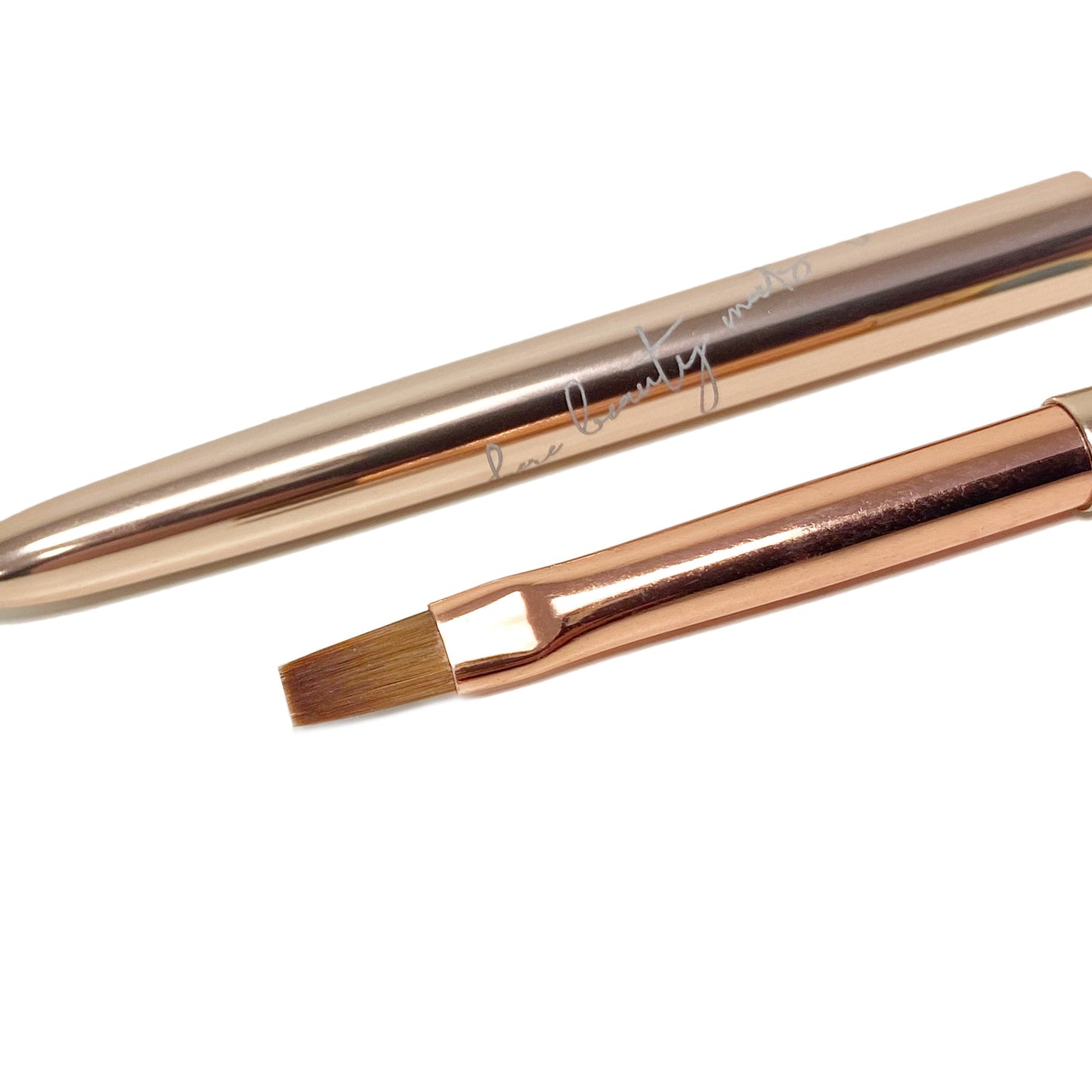 Fuzion - Flat #4 Gel Brush