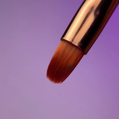 Fuzion - Oval #4 Short Gel Brush